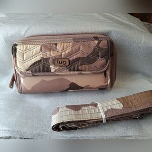 Lug Kickflip Wallet/Belt Bag, Sand Camo, EUC